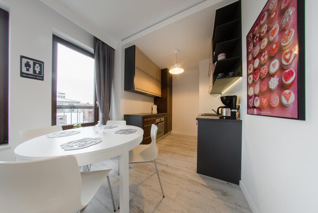 3 City Apartments - White 2 Гданськ Номер фото
