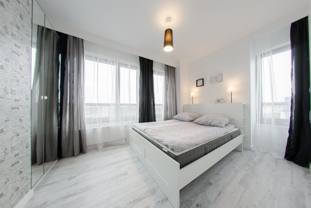 3 City Apartments - White 2 Гданськ Номер фото